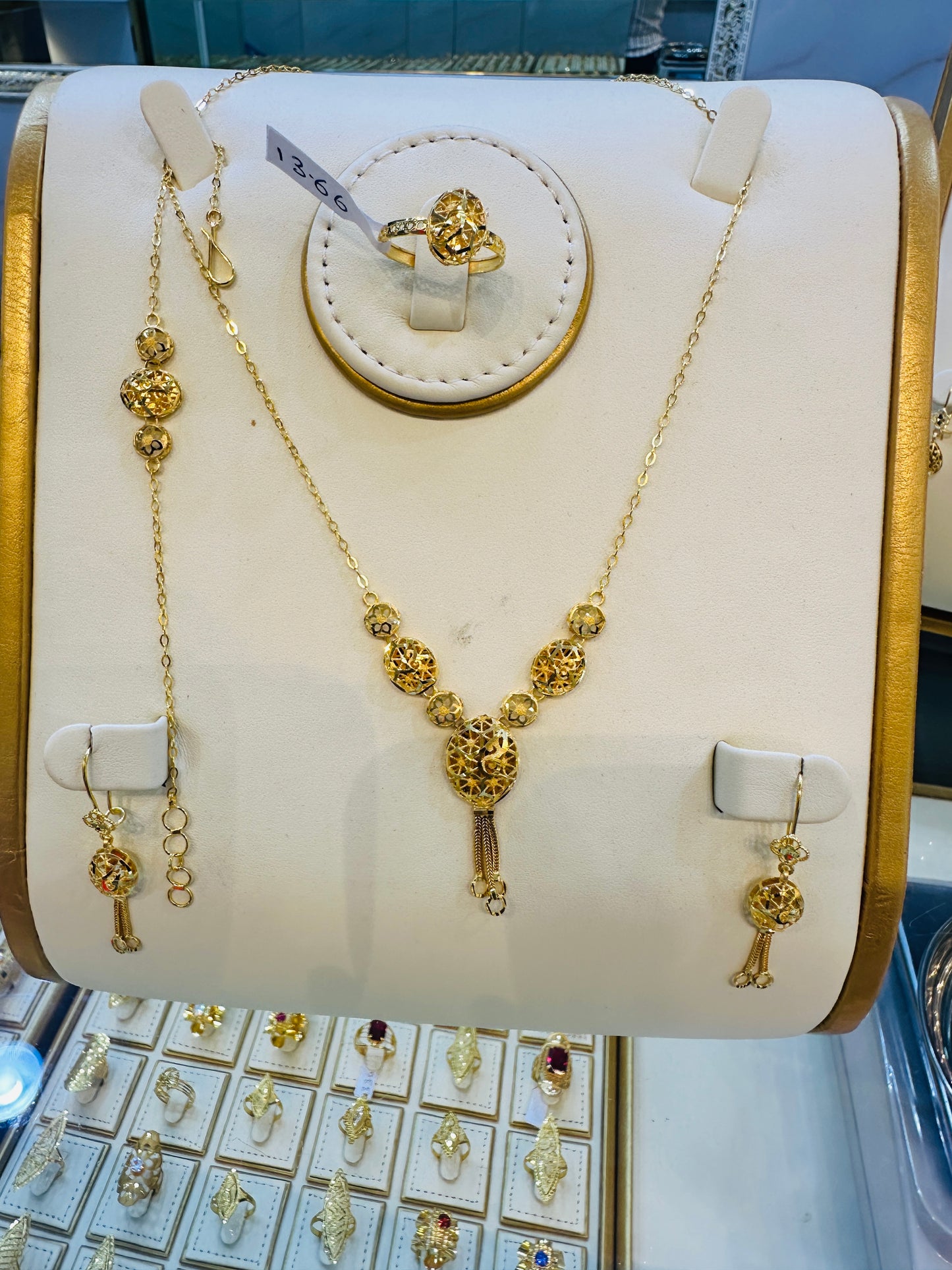Luxury Gold Necklace Set Jewelry Gift for Women